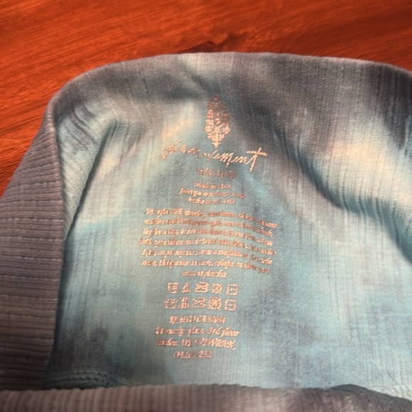 FP Movement Good Karma Tie Dye Teal Leggings size Xs/S - Picture 5 of 7